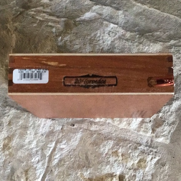 - Padron Premium Wood Empty Cigar Box - Picture 5 of 6